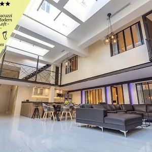 Montaigne - Luxurious - 350m Palais - Lra Apartment